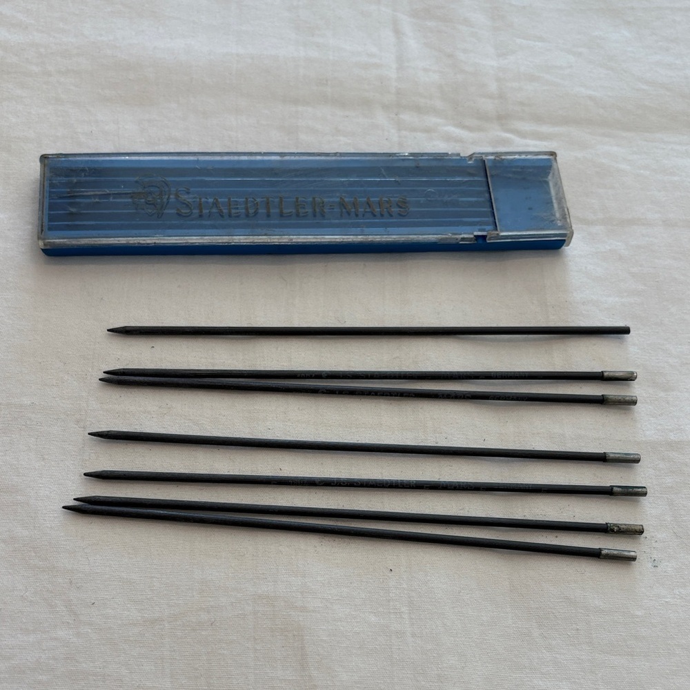 Staedtler Mars Black Pencil Leads. 7 Ct